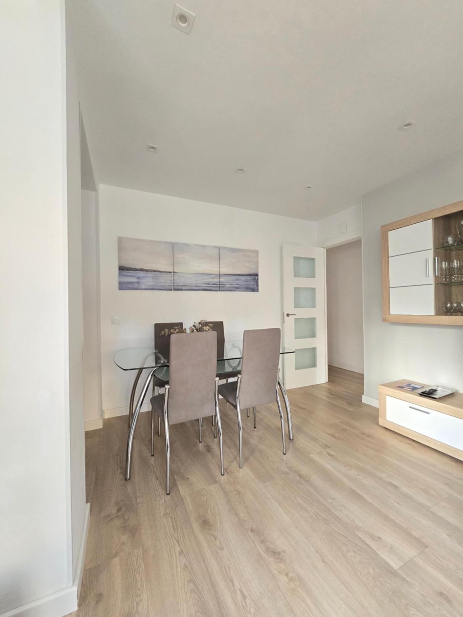 Apartament Piso En Pleno Centro De Al Lado De La Playa 1a139
