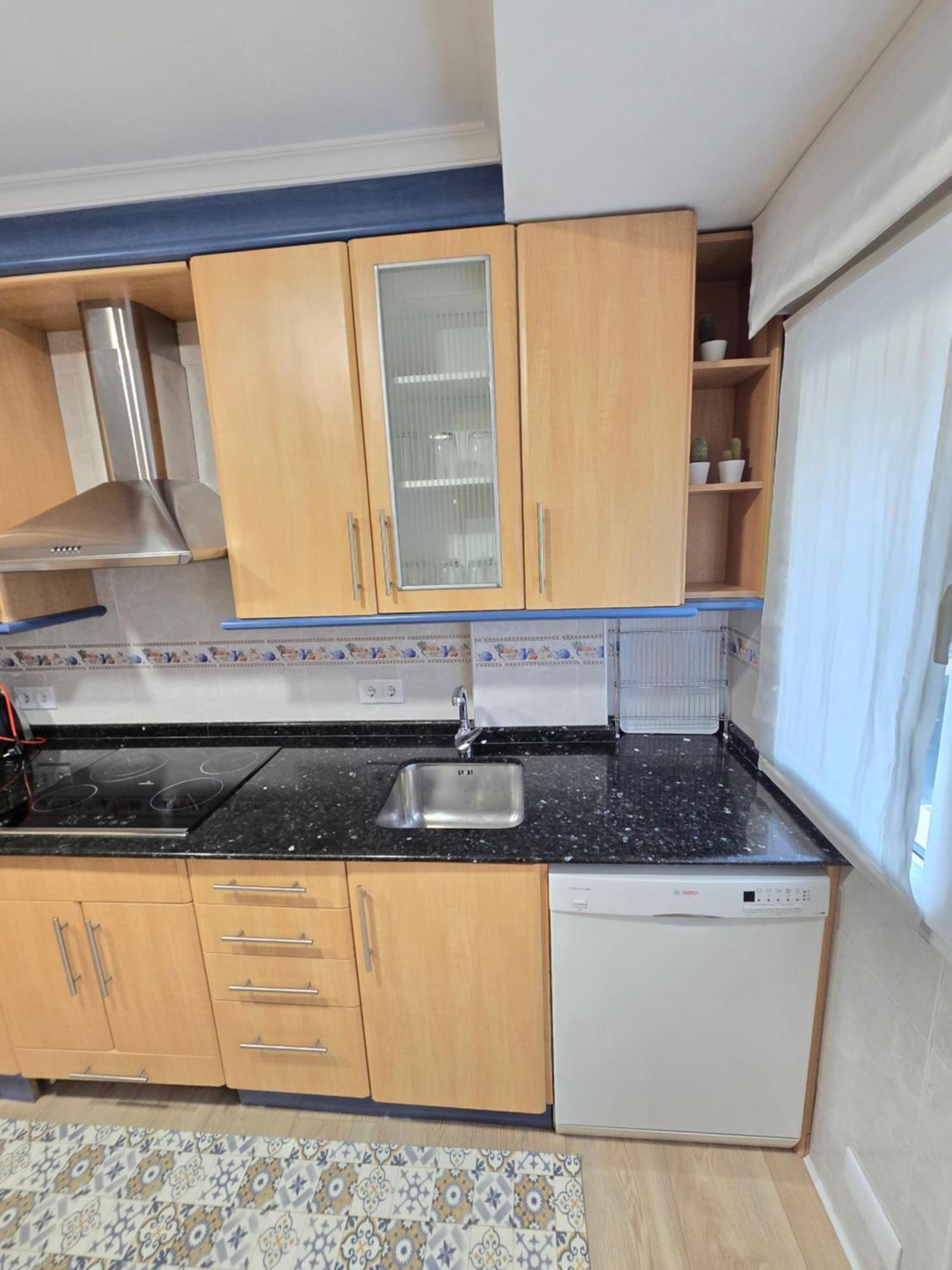 Piso En Pleno Centro De Al Lado De La Playa 1a139 Apartament *