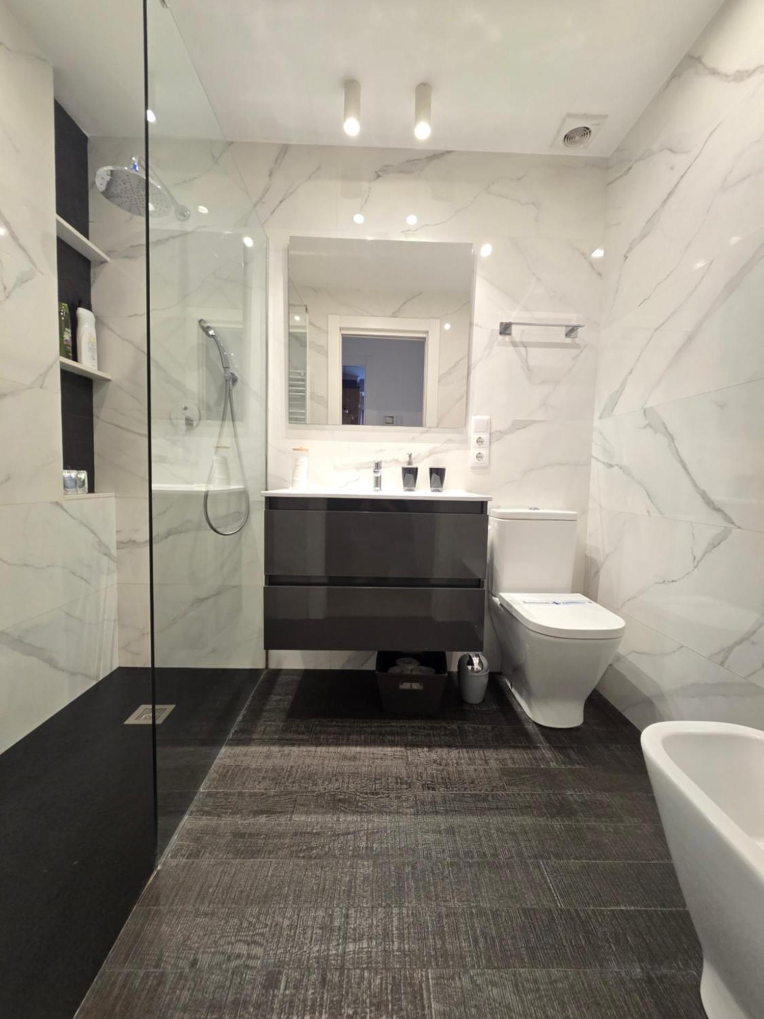 Piso En Pleno Centro De Al Lado De La Playa 1a139 Appartement Gijón